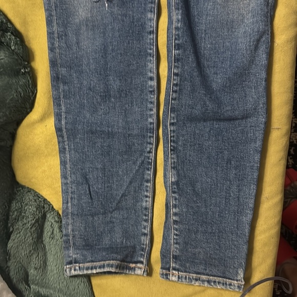 CITIZENS OF HUMANITY Chrissy uber high rise skinny
In Flicker
Size 29
EUC 84 - Picture 10 of 12